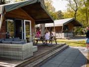 safarilodge- kindern voor de tent.jpg