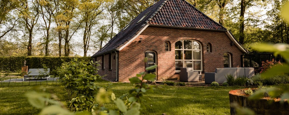 Jachthuis- buitenkant.jpg