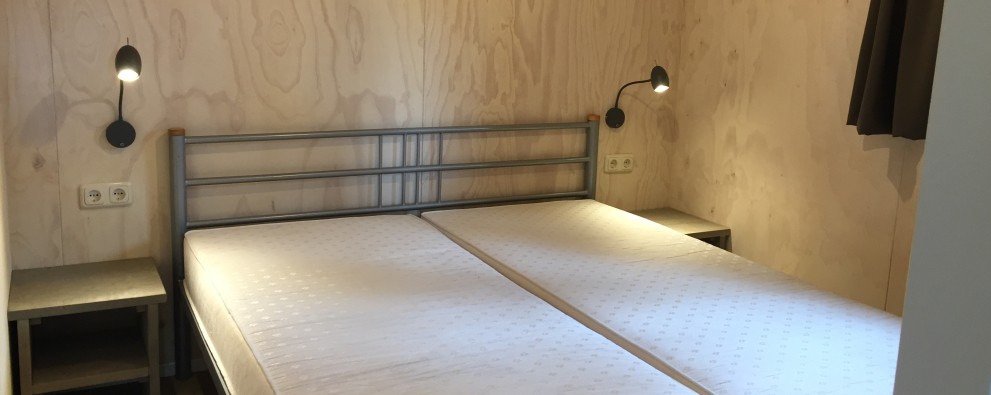 Safarilodge 2 pers slaapkamer.jpg