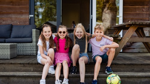 Safarilodge- kinderen voor de safaritent.jpg
