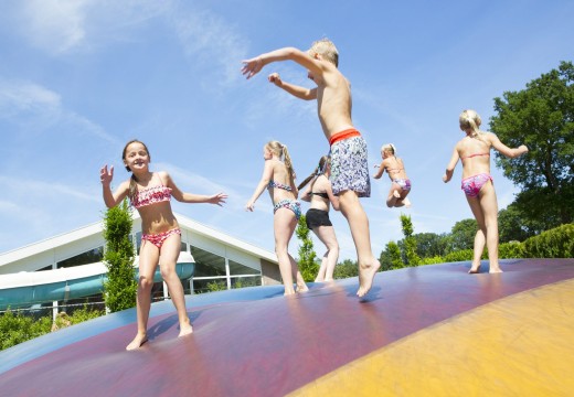 Trampoline.jpg Trampoline.jpg