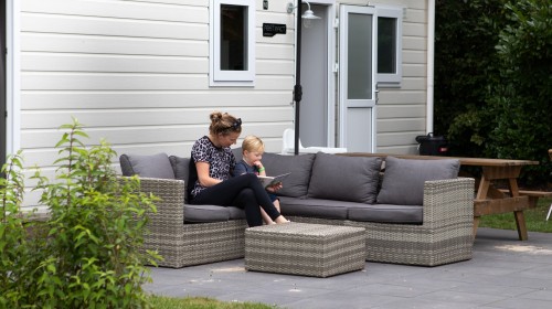 Moeder voorlezen Hulst Chalet 6 pers