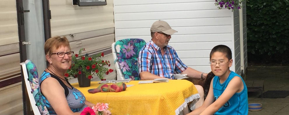 opa en oma met kind