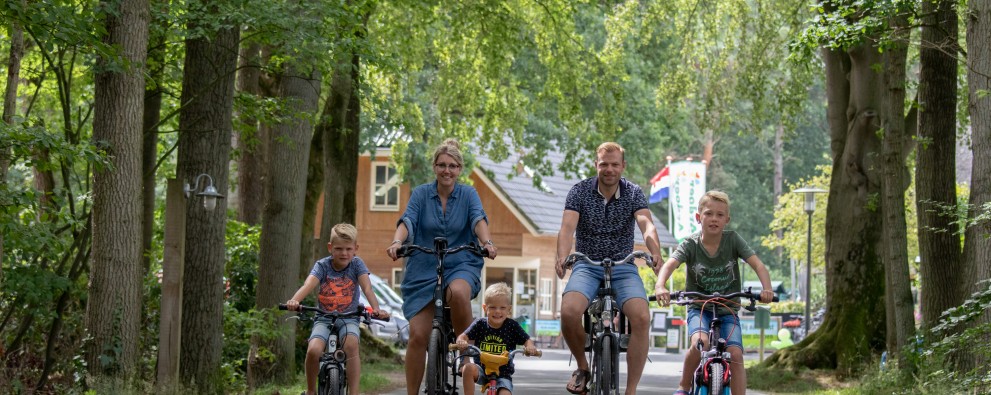 gezin fiets receptie.jpg
